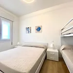 Maria Luisa - Piazza Mazzini - 30 Mt Dal Mare - Jesolo