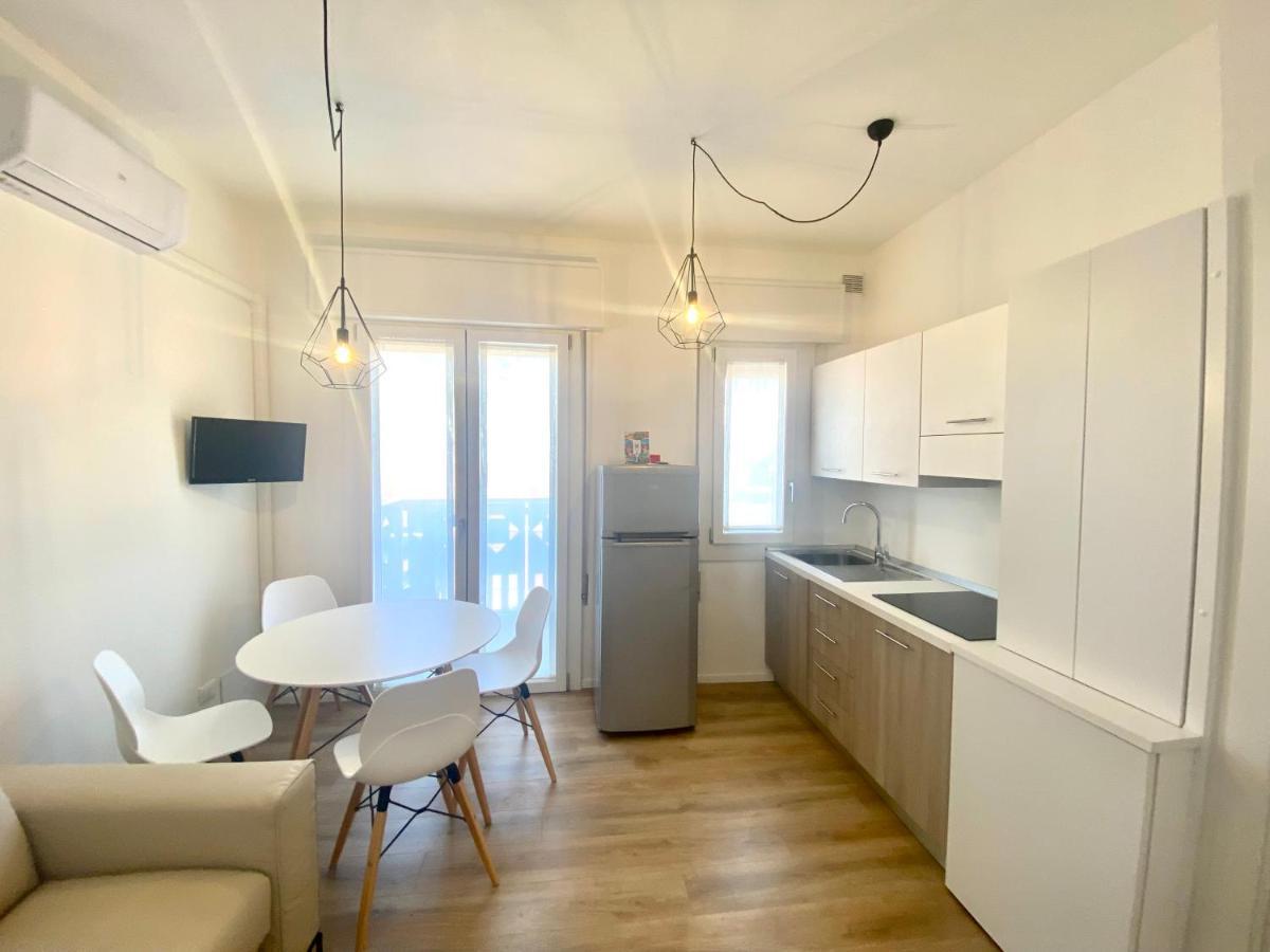 Apartment Maria Luisa - Piazza Mazzini - 30 Mt Dal Mare - *